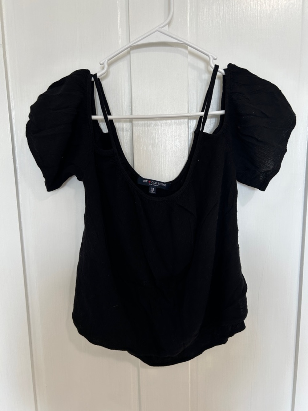 Women’s Black Off the Shoulder Sleeve Scoop Neck Top